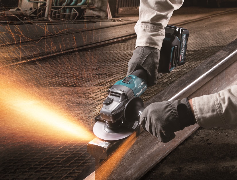 Makita XGT aku úhlová bruska 125mm Li-ion XGT 40V,Makpac, bez aku Z GA005GZ01