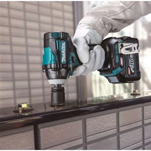 Makita XGT aku rázový utahovák 1/2"Li-ion XGT 40V/2,5Ah, Makpac TW004GD201