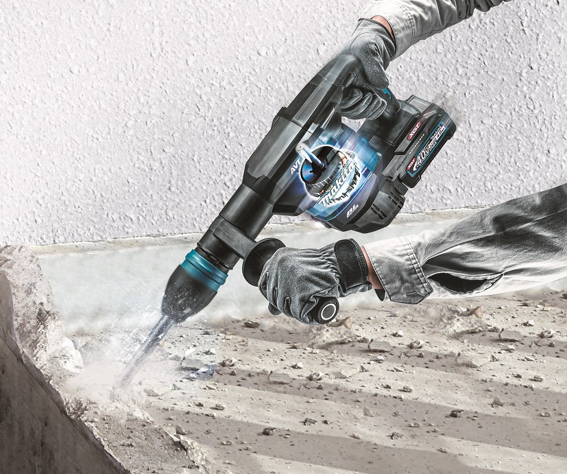 Makita XGT aku bourací kladivo SDSMax s AWS Li-ion XGT 40V/4,0Ah,kufr HM001GM201