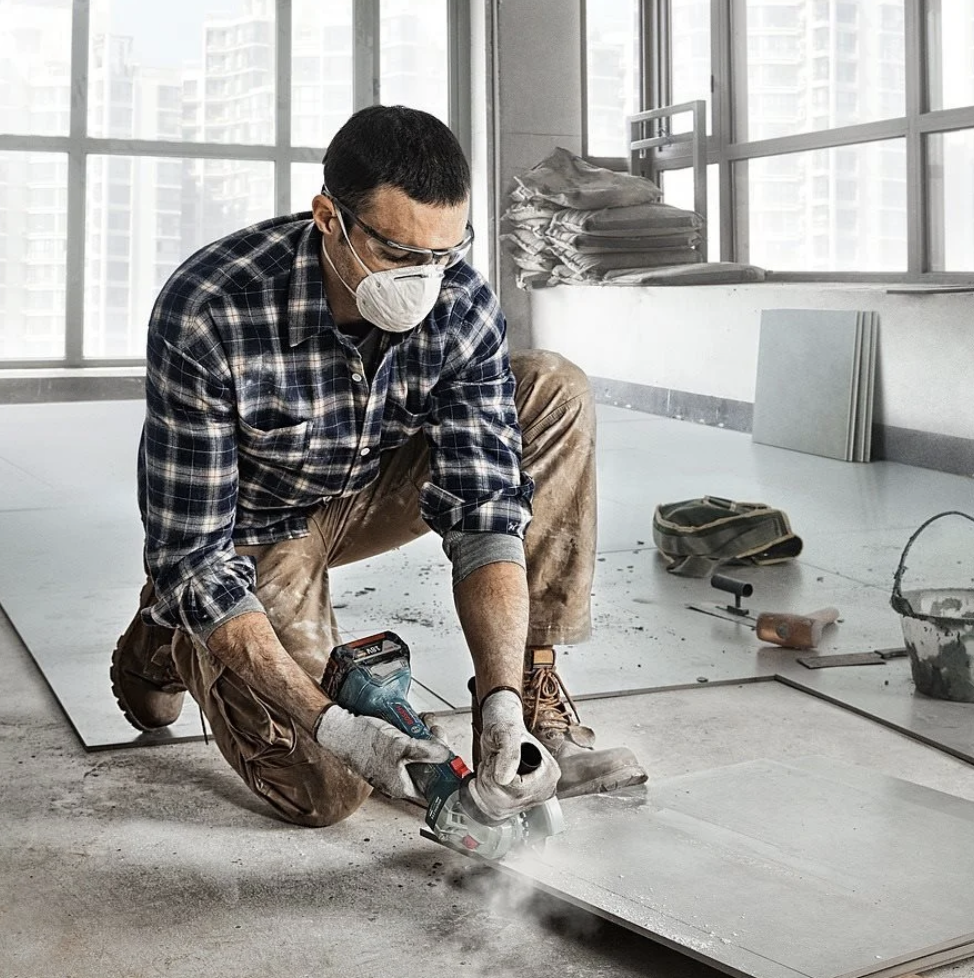 Bosch aku bruska úhlová 125mm GWS180-LI solo Bosch