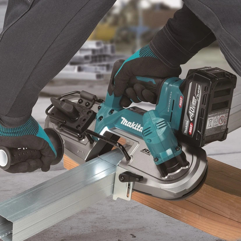 Makita XGT aku pásová pila 835mm, Li-ion XGT 40V, bez aku Z, PB003GZ