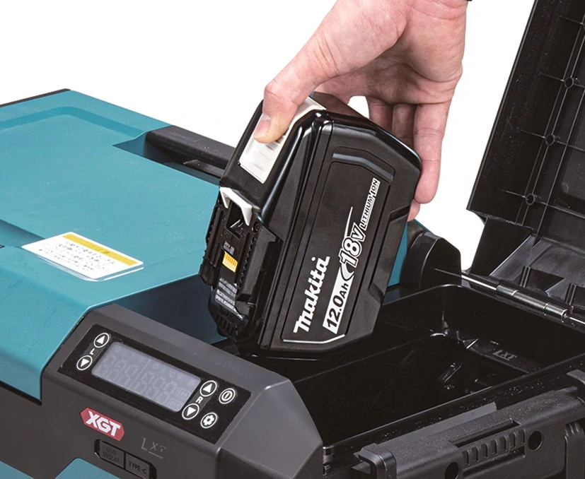 Makita XGT/LXT aku termobox 23l Li-ion XGT/LXT, bez aku Z, CW006GZ
