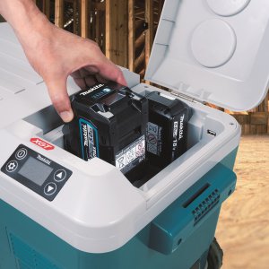 Makita XGT/LXT aku chladící a ohřívací box 20l Li-ion XGT/LXT, bez aku Z CW001GZ