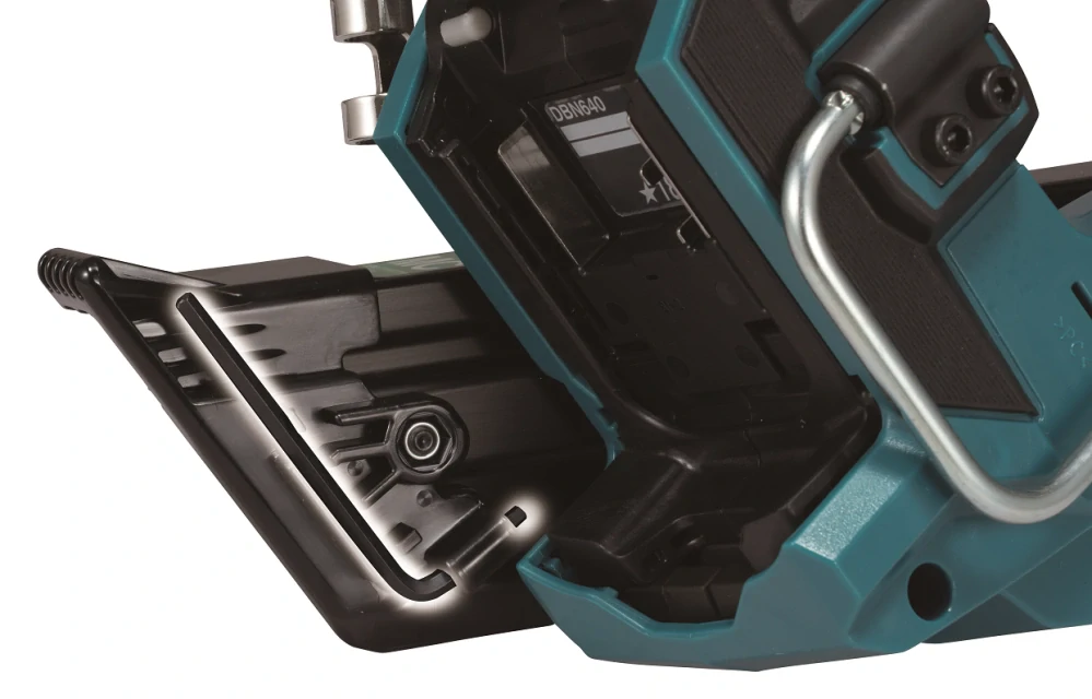 Makita aku hřebíkovačka na kovové spoje Li-ion LXT 18V, bez aku Z, DBN640ZK