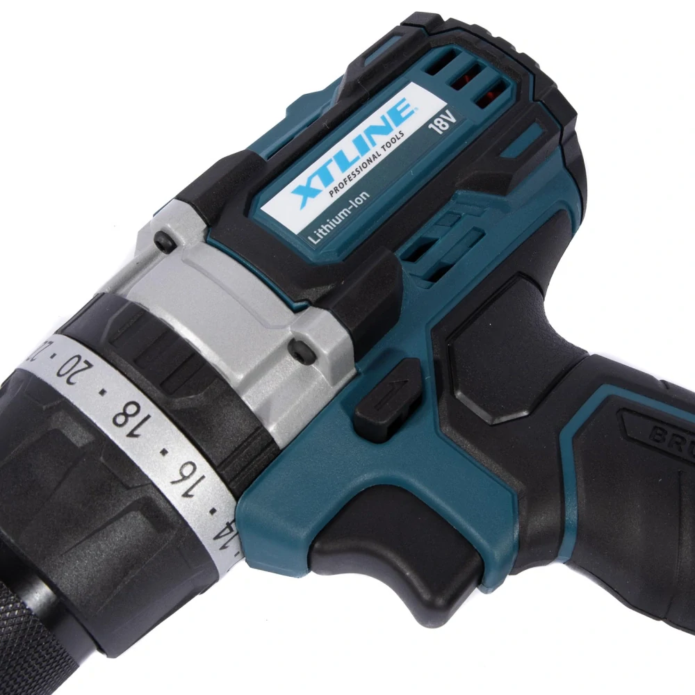 XTLINE aku vrtačka s příklepem bezuhlíková 18 V, 70 Nm + 2 baterie 2.0 Ah + nabíječka 2.4 A, XT102861
