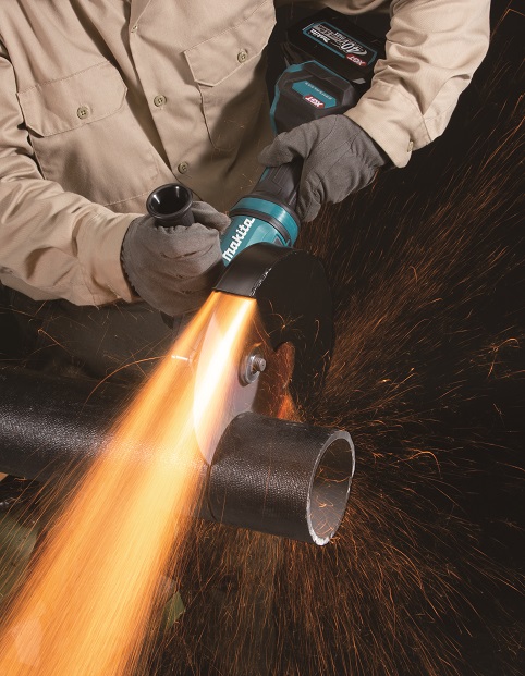 Makita XGT aku úhlová bruska 230mm Li-ion XGT 40V, bez aku Z GA038GZ