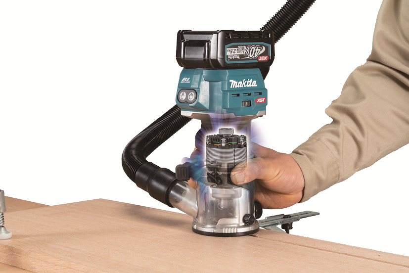 Makita XGT aku kombinovaná frézka s příslušenstvím Li-ion XGT 40V, bez aku Z RT001GZ17