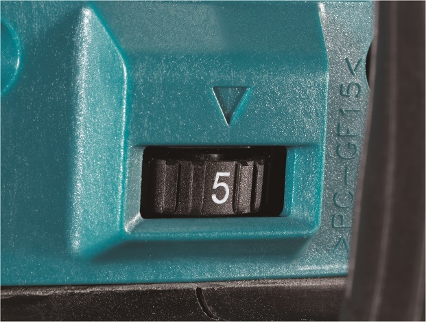 Makita XGT aku bourací kladivo SDSMax s AWS Li-ion XGT 40V/4,0Ah,kufr HM001GM201