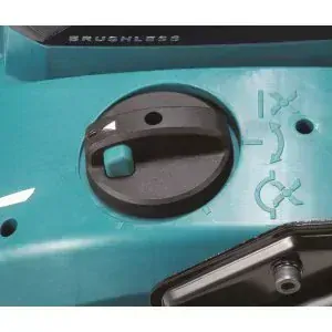 Makita XGT aku vertikutátor 38cm Li-ion XGT 40V,bez aku Z, UV001GZ